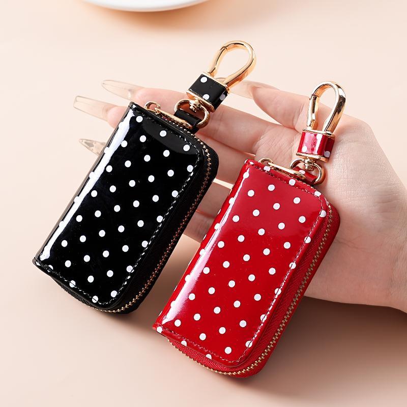 Men Accessories In Store - Puantiyeli Parlak Rugan Anahtar Kılıfı Altın