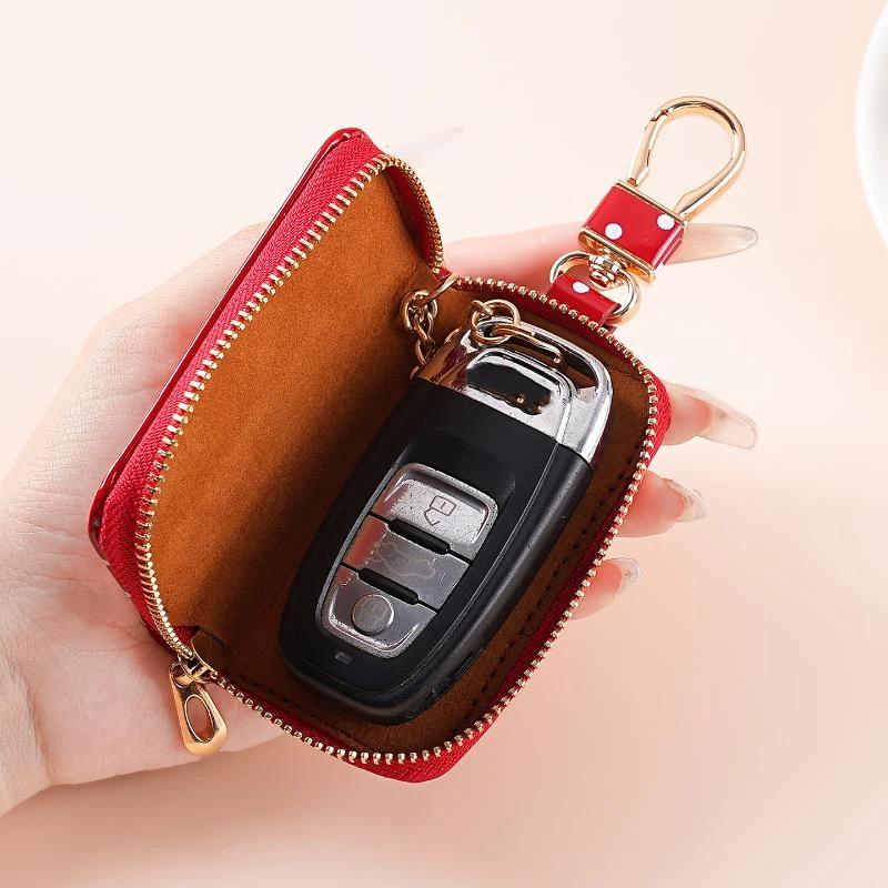 Puantiyeli Parlak Rugan Anahta - Men Accessories In Store incelemesi ve fiyatı