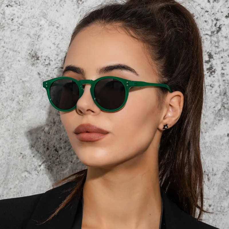 Moda Perçin Yeşil Yuvarlak Gün - Men'S Accessories In The 90S incelemesi ve fiyatı